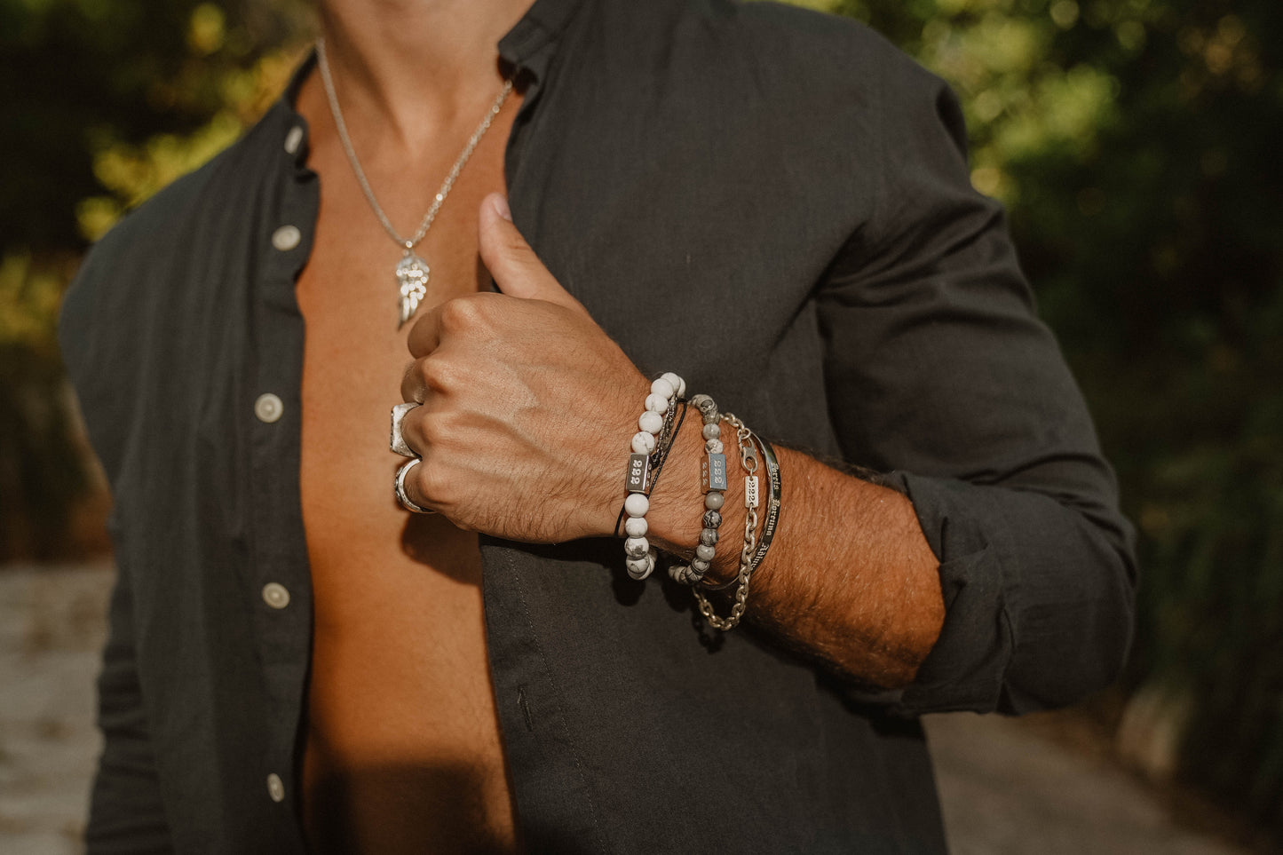 Clarity - White Turquoise Bead Bracelet